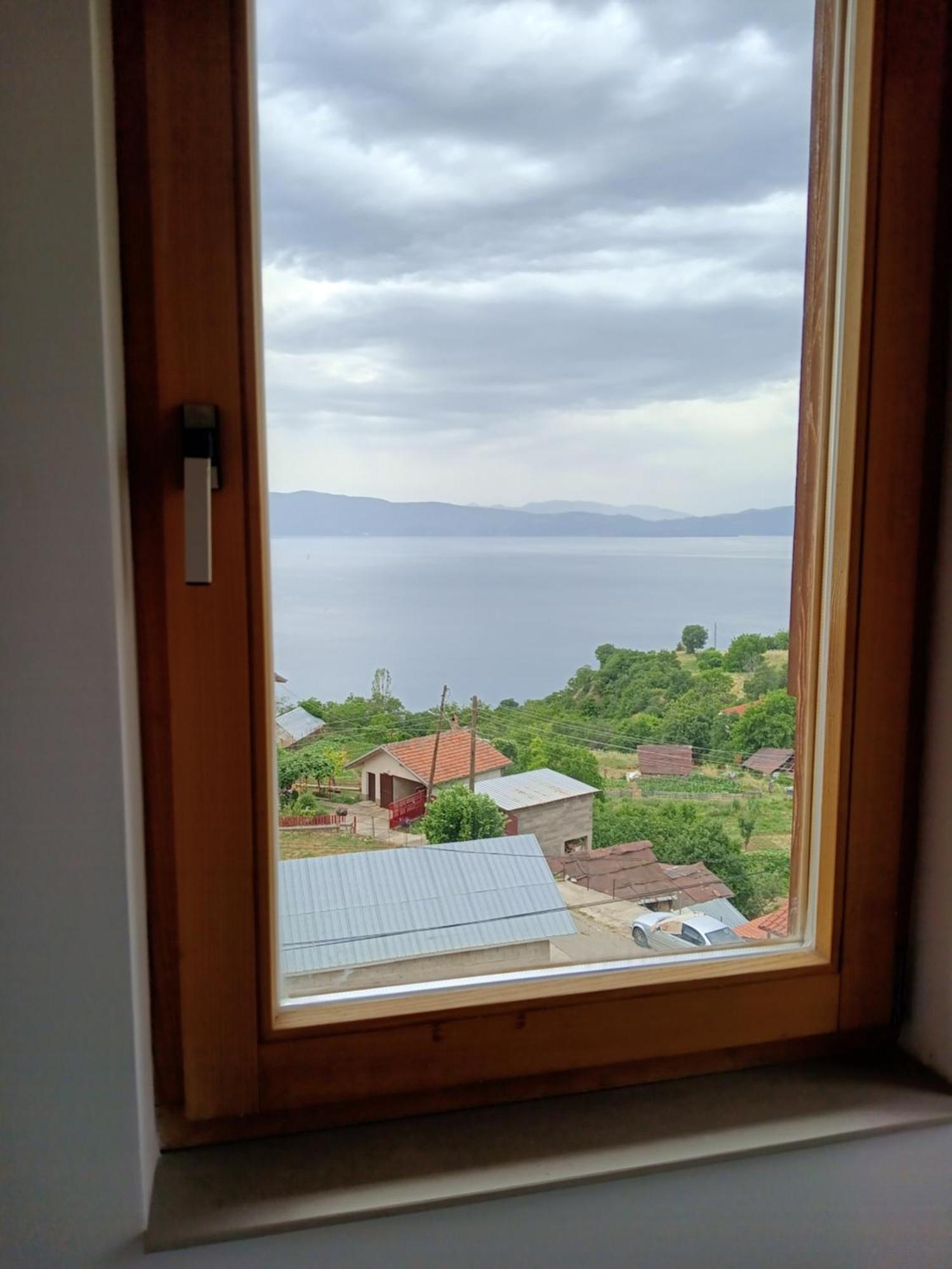 Risto'S Guest House Elshani المظهر الخارجي الصورة